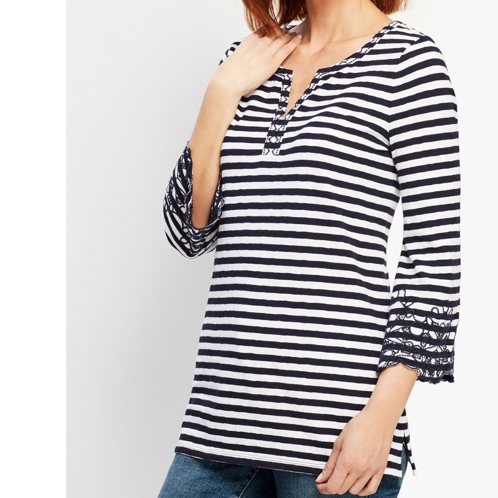 Talbots Womens Sz Medium Petite Ocean City Stripe Embroidered Flare-Sleeve Tunic
